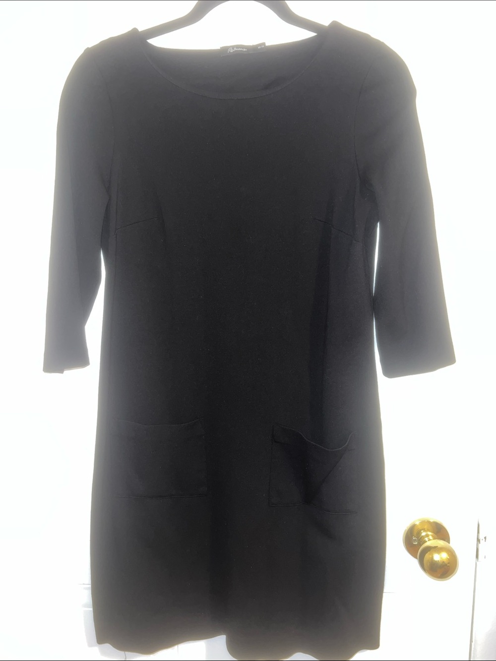 Reitmans Black Women's Scoop Neck Shift Dress with Pockets